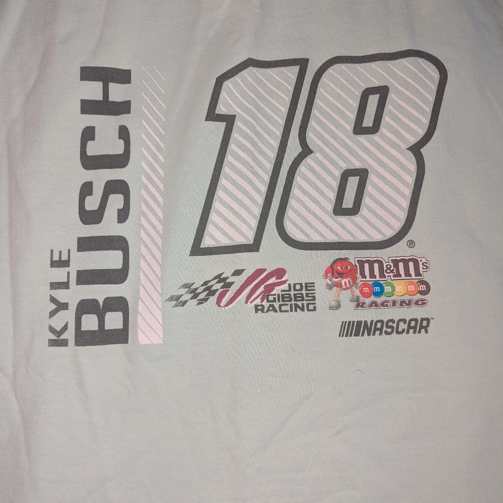 M&Ms Kyle Busch Men's XL Light Green Long Sleeve‎ Nascar Racing Graphic T-Shirt - Picture 2 of 7